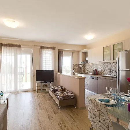 Villa Nefeli - Akti Salonikiou A